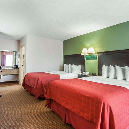 Quality Inn Savannah South Kültér fotó