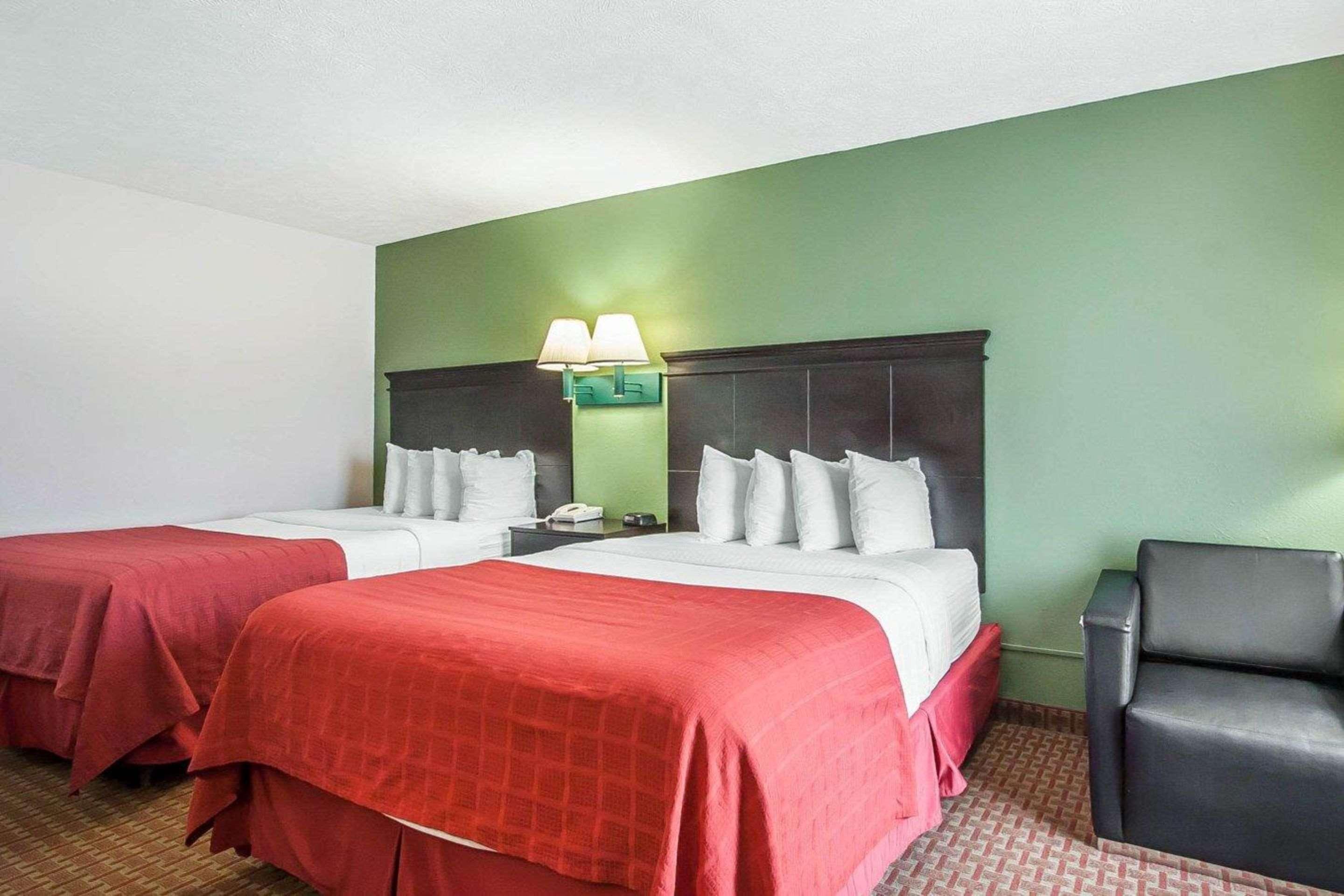 Quality Inn Savannah South Kültér fotó