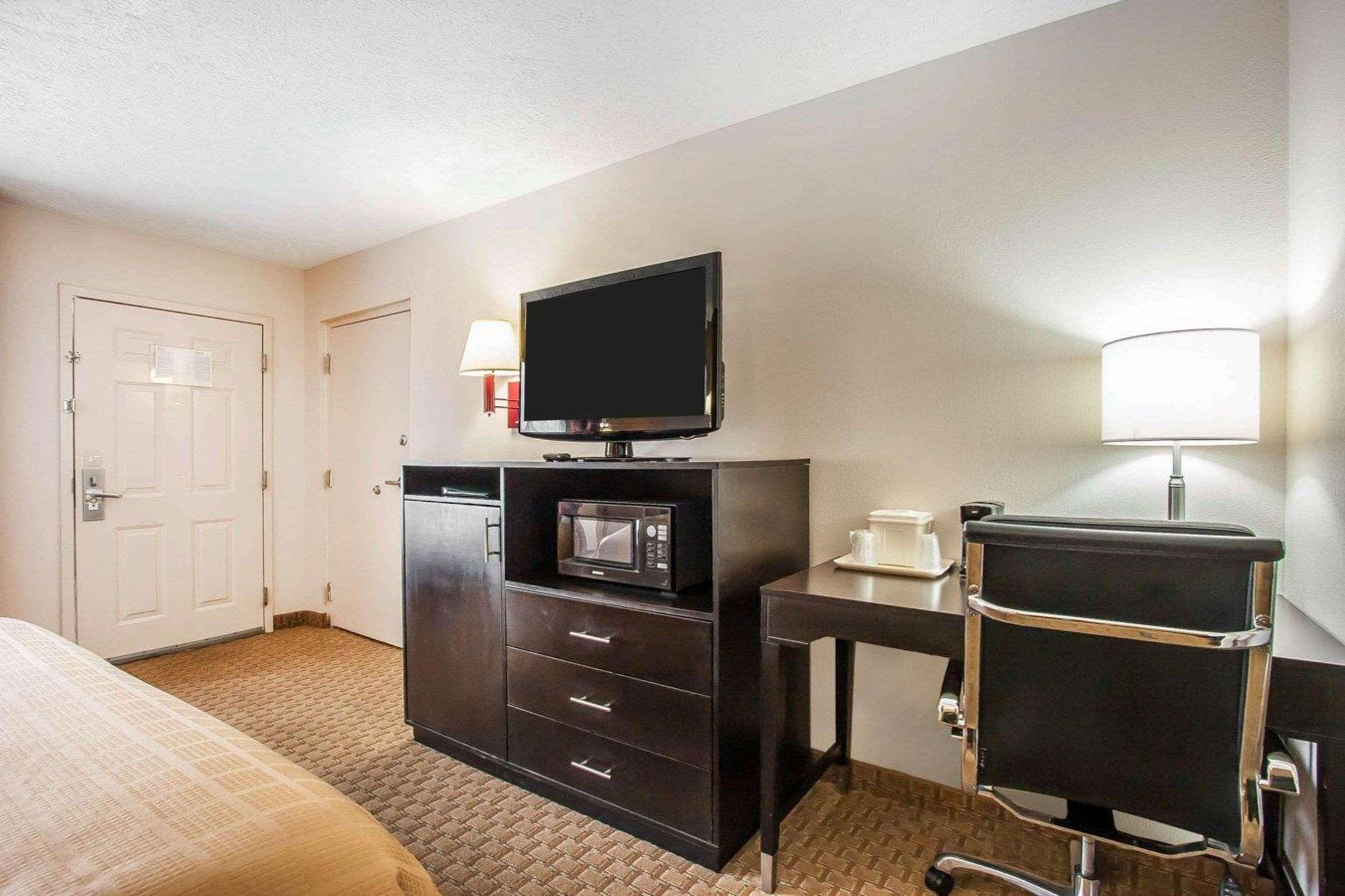 Quality Inn Savannah South Kültér fotó