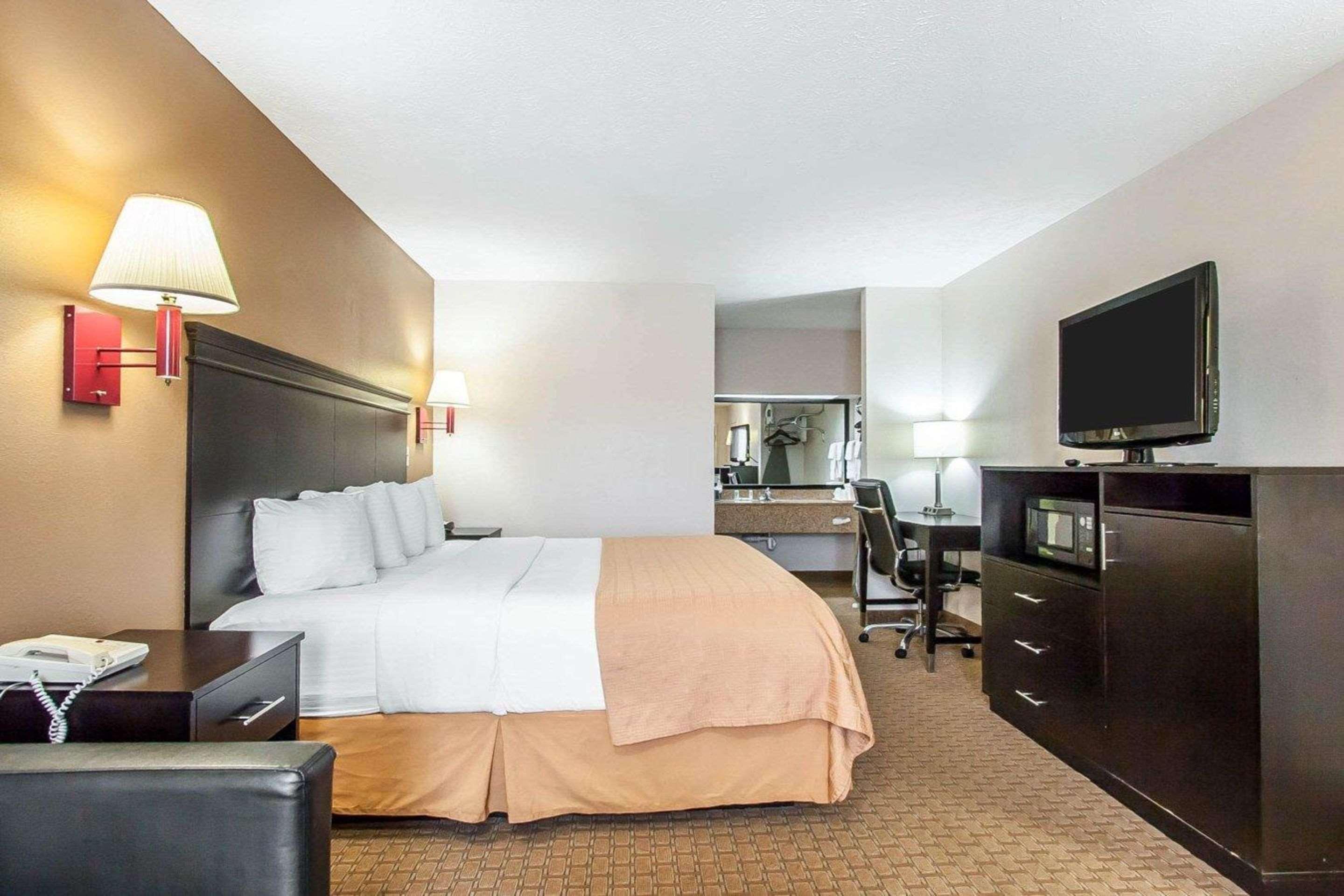 Quality Inn Savannah South Kültér fotó